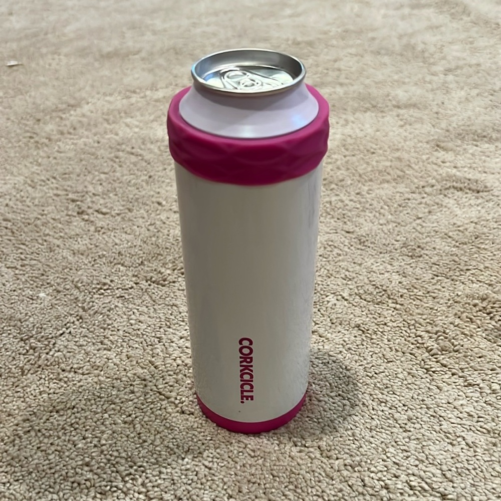 Corkcicle Slim Can Cooler fits 12oz Slim Cans or "Skinny Cans" nwot